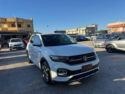 Volkswagen T-Cross 1.0 TSI 110 CV DSG Style usata