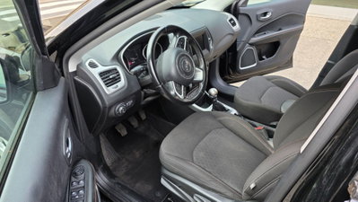 Jeep Compass 1.6 Multijet II 2WD Longitude (9)