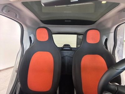 smart Fortwo 1000 52 kW MHD coupé passion (8)