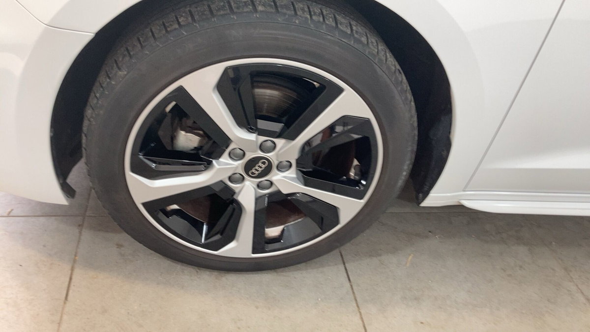 Audi A1 Sportback 30 TFSI S line edition (9)