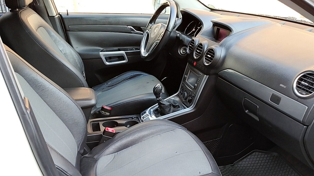Opel Antara 2.2 CDTI 163CV Cosmo Unlimited (9)