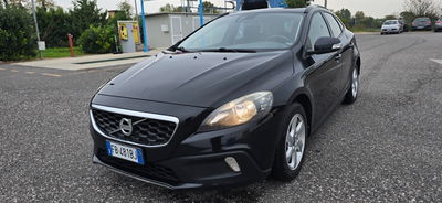 Volvo V40 Cross Country D2 1.6 Powershift Kinetic usata