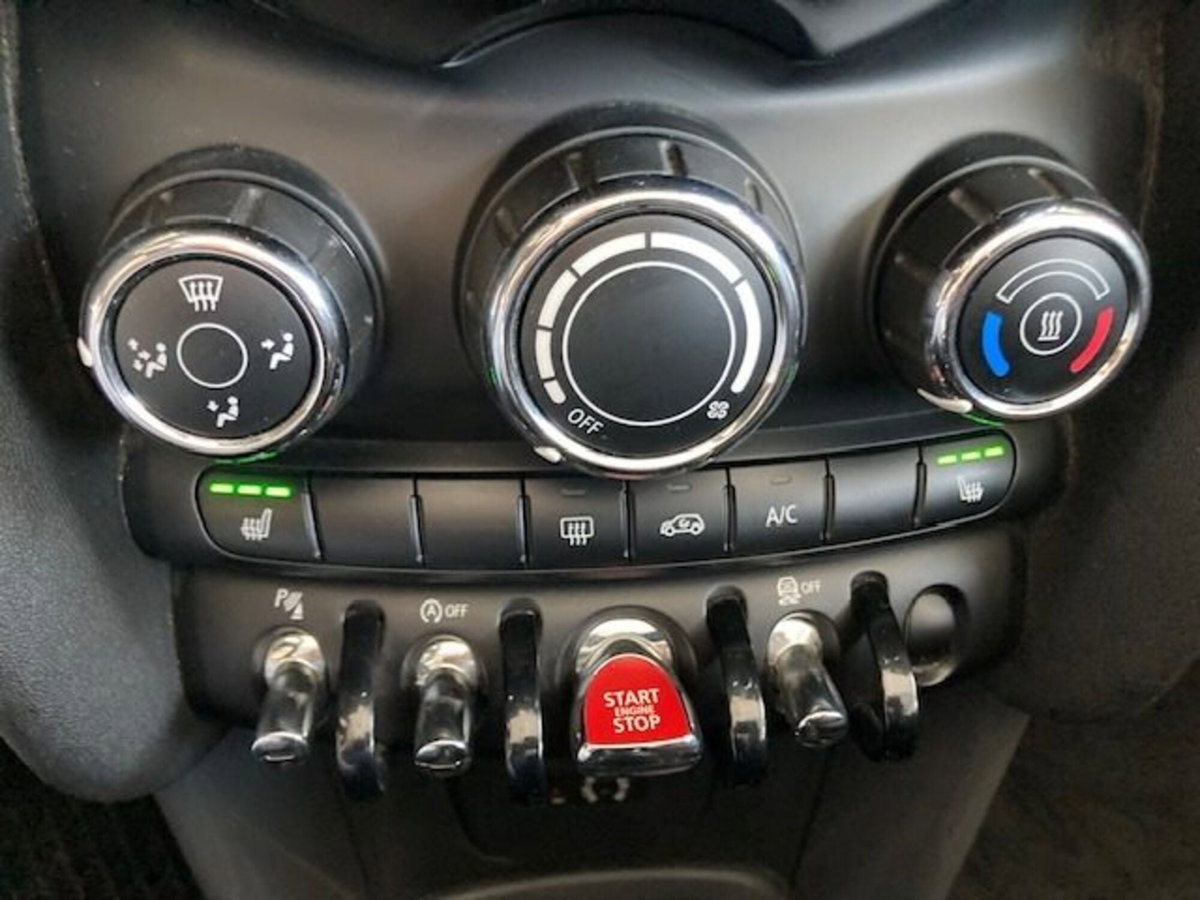 MINI Mini Cabrio 1.5 Cooper Cabrio (16)