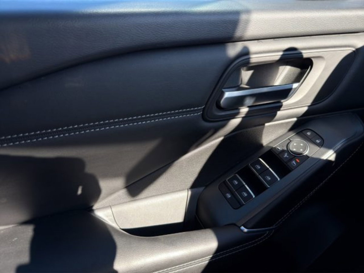 Nissan Qashqai 1.3 mhev N-Connecta 2wd 140cv (12)