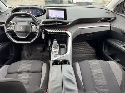 Peugeot 3008 BlueHDi 120 S&S EAT6 Business (12)