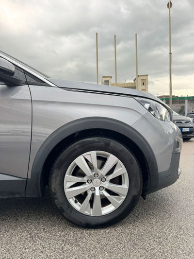 Peugeot 3008 BlueHDi 120 S&S EAT6 Business (18)