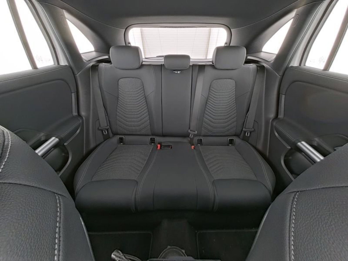 Mercedes-Benz GLA SUV 180 Progressive Advanced Plus auto (7)