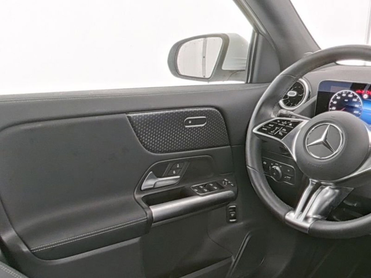 Mercedes-Benz GLA SUV 180 Progressive Advanced Plus auto (8)