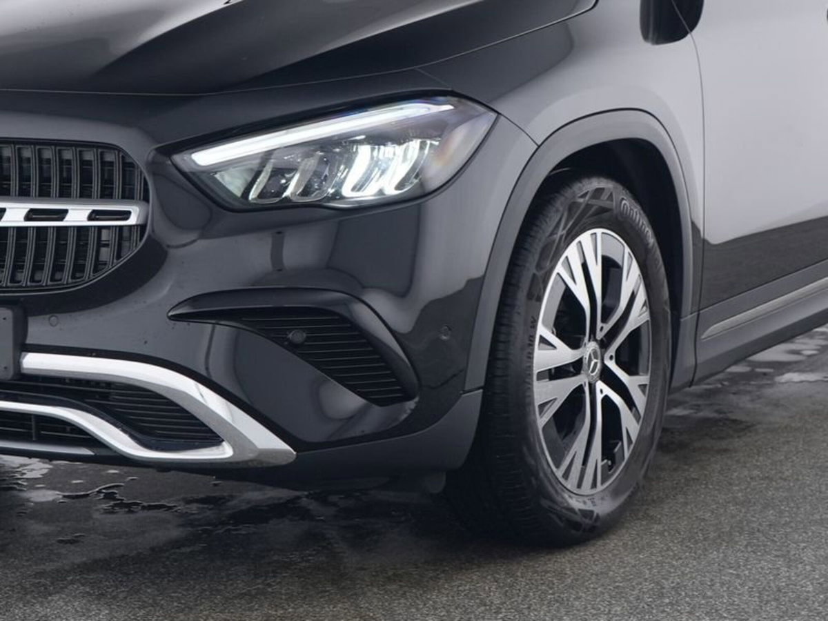 Mercedes-Benz GLA SUV 180 Progressive Advanced Plus auto (3)