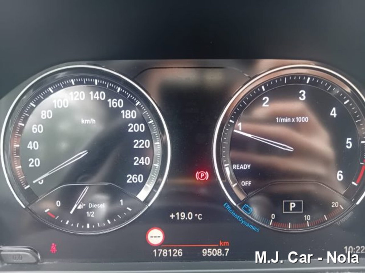 BMW X1 xDrive18d xLine Plus (12)