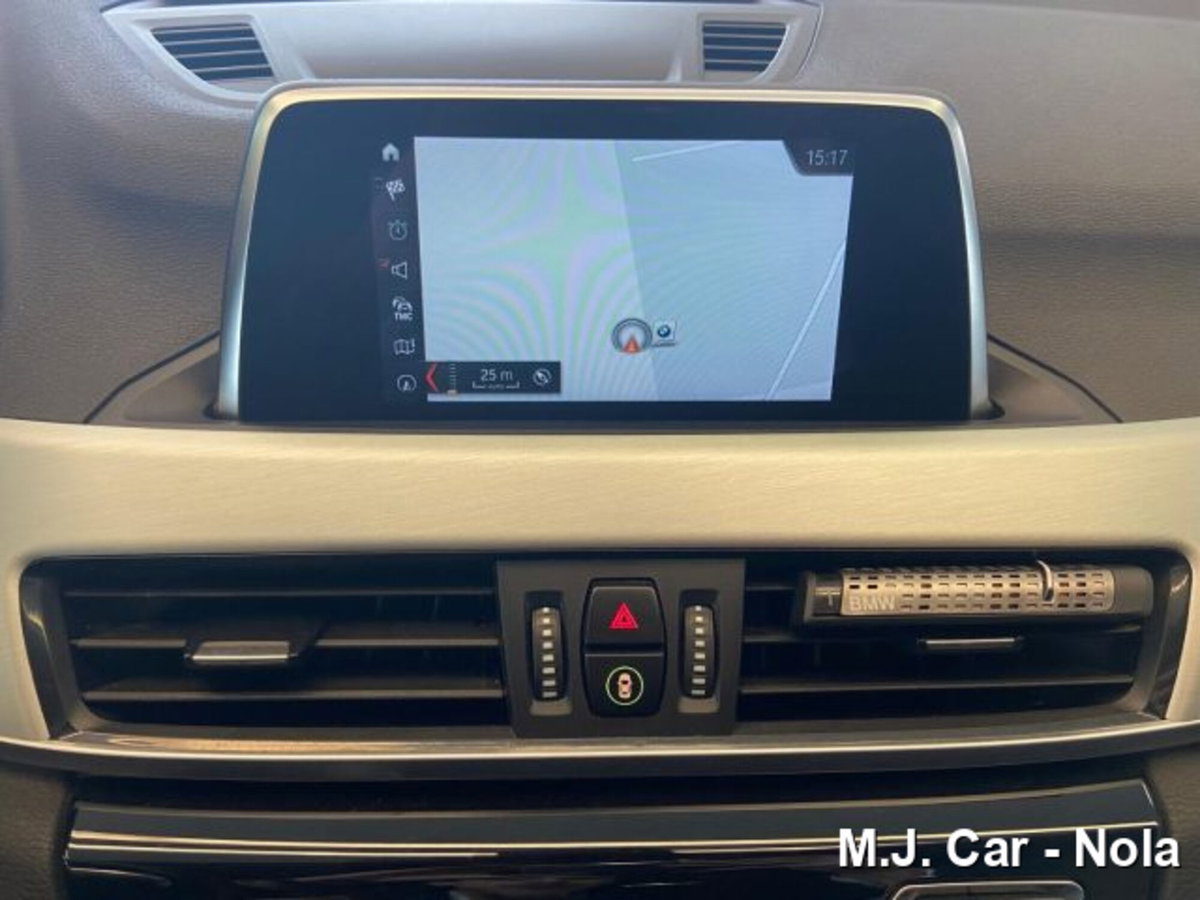 BMW X1 xDrive18d xLine Plus (15)