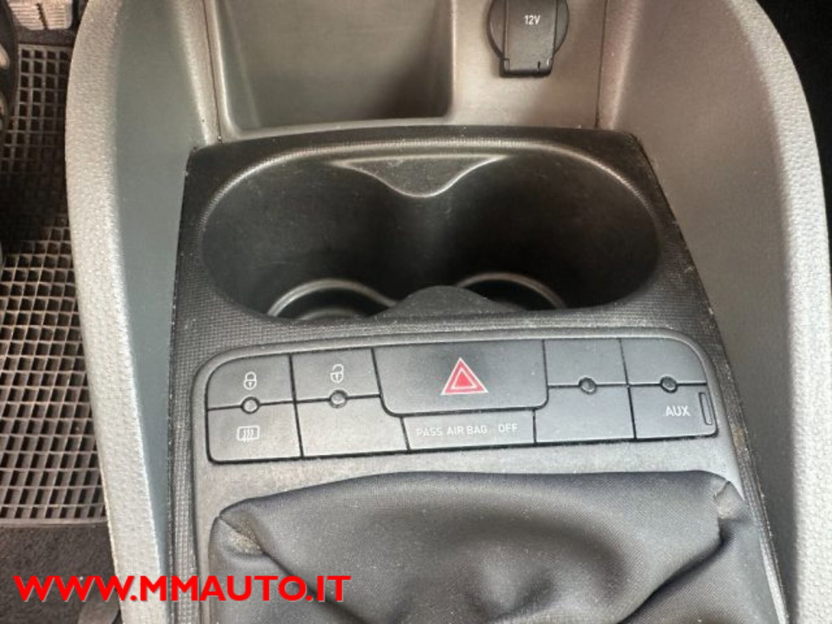 SEAT Ibiza 1.4 5p. Stylance (16)