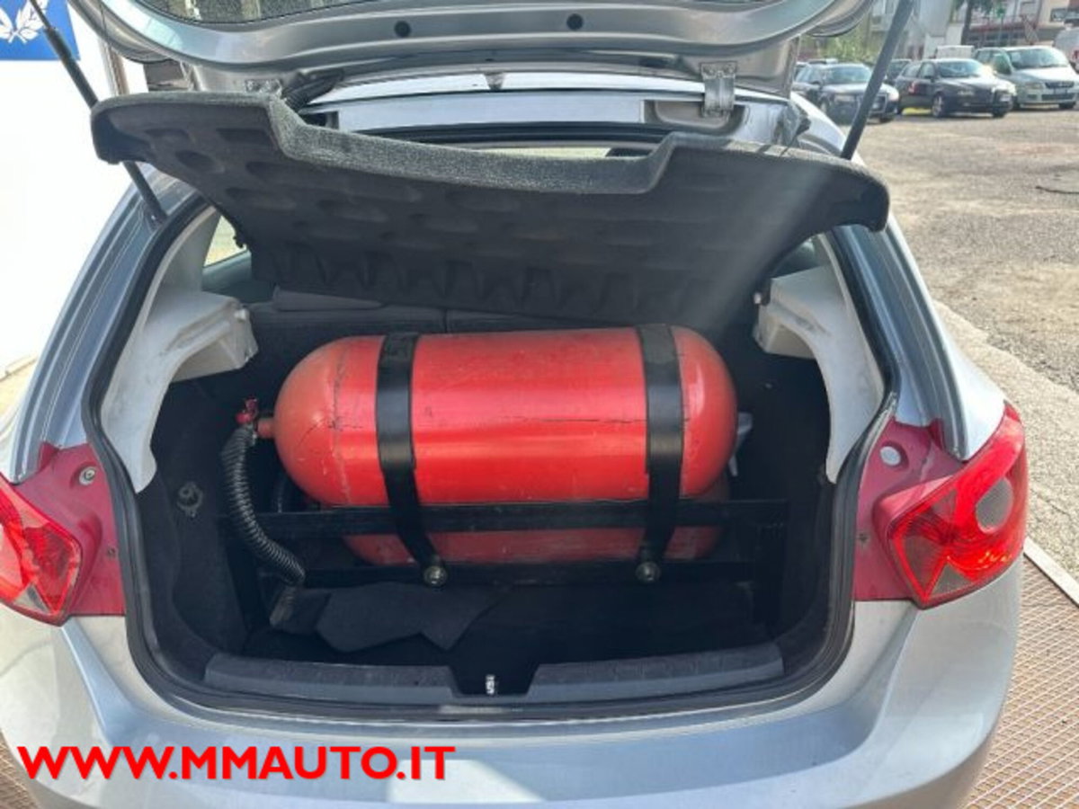 SEAT Ibiza 1.4 5p. Stylance (18)
