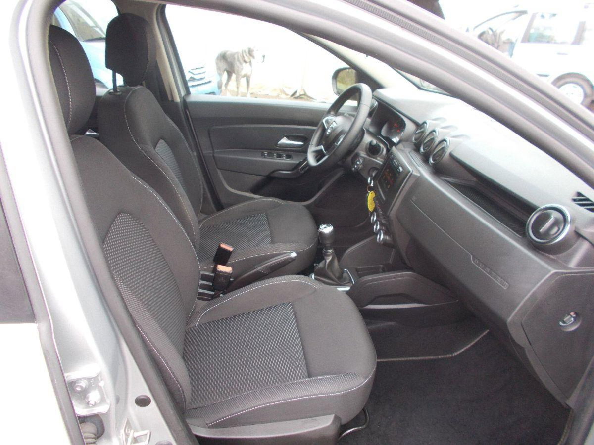 Dacia Duster 1.0 TCe GPL 4x2 Prestige Up (7)