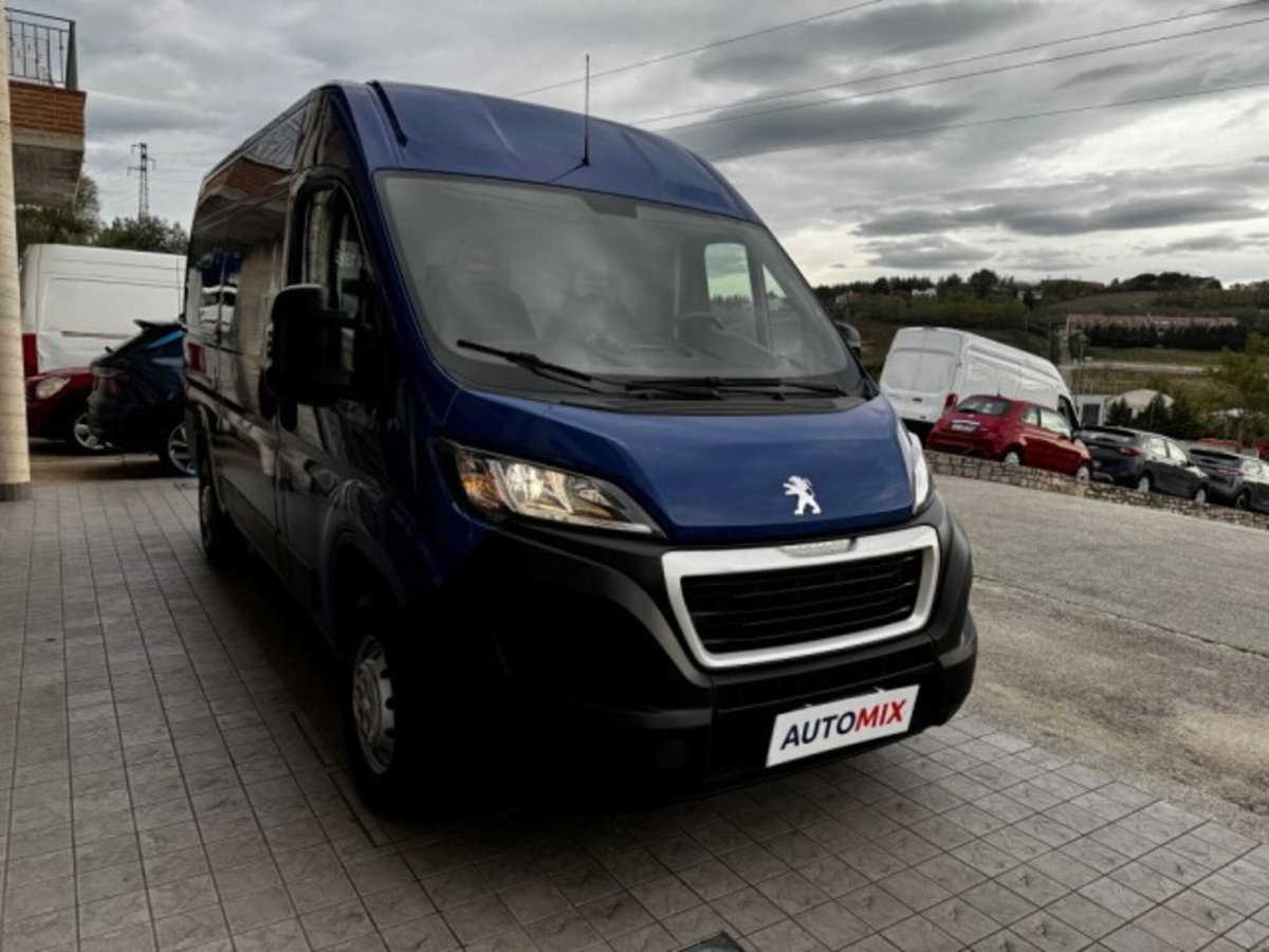 Peugeot Boxer Furgone 333 2.2 BlueHDi 140 S&S PLM-TM Furgone Premium (11)