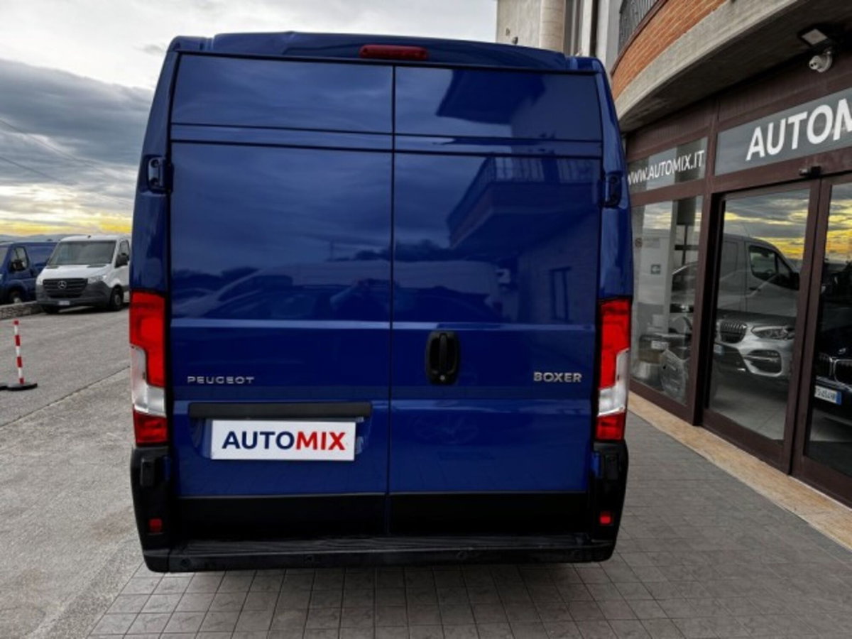 Peugeot Boxer Furgone 333 2.2 BlueHDi 140 S&S PLM-TM Furgone Premium (12)