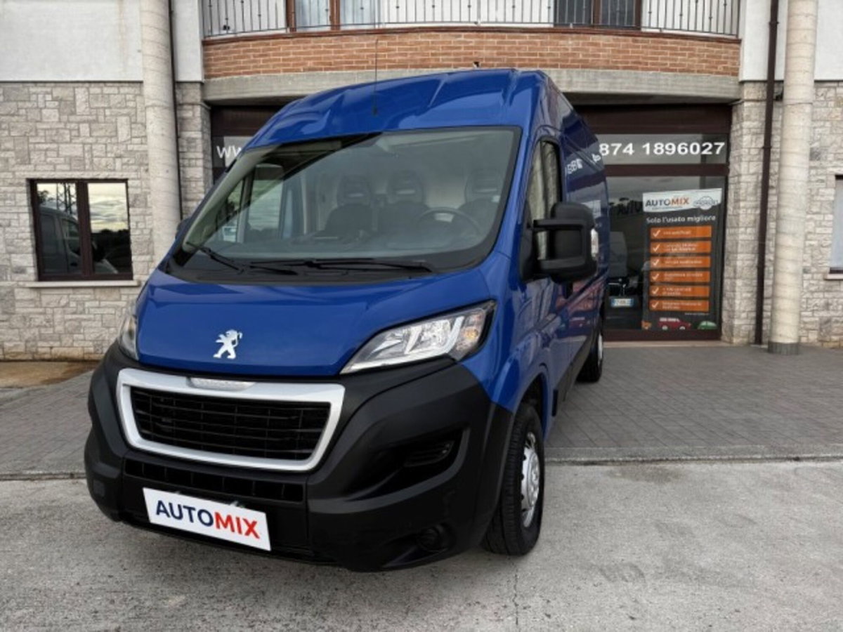 Peugeot Boxer Furgone 333 2.2 BlueHDi 140 S&S PLM-TM Furgone Premium (2)
