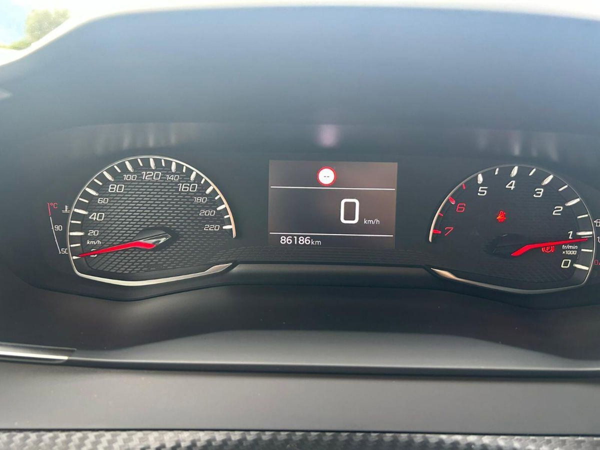 Peugeot 208 PureTech 75 Stop&Start 5 porte Active Pack (13)