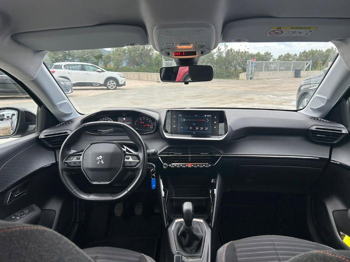 Peugeot 208 PureTech 75 Stop&Start 5 porte Active Pack (7)