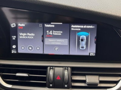 Alfa Romeo Giulia 2.2 Turbodiesel 160 CV AT8 Rosso Edizione (11)