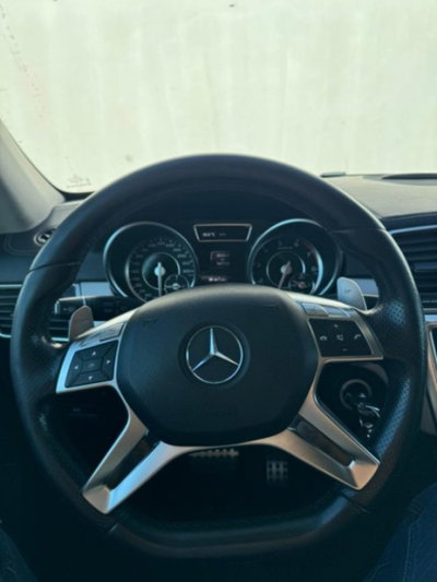 Mercedes-Benz Classe ML 63 4Matic AMG Performance (14)