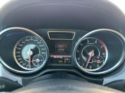 Mercedes-Benz Classe ML 63 4Matic AMG Performance (7)