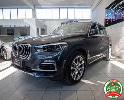 BMW X5 xDrive30d xLine usata