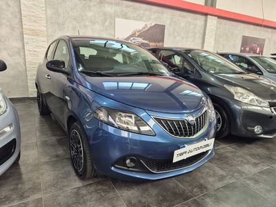 Lancia Ypsilon 1.0 FireFly 5 porte S&S Hybrid Gold Plus usata
