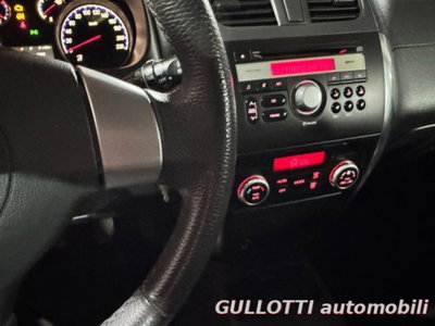 Fiat Sedici 2.0 MJT 16V DPF 4x4 Emotion (14)