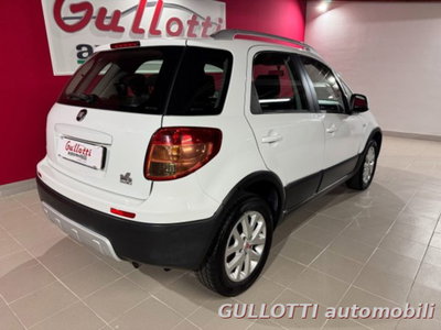 Fiat Sedici 2.0 MJT 16V DPF 4x4 Emotion (6)