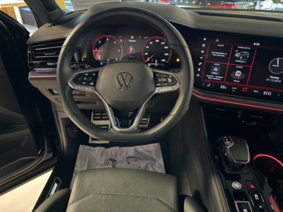 Volkswagen Touareg 3.0 V6 TDI SCR (11)