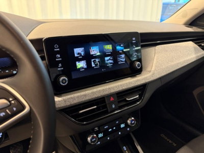 Skoda Kamiq 1.0 tsi Black Dots 95cv (12)