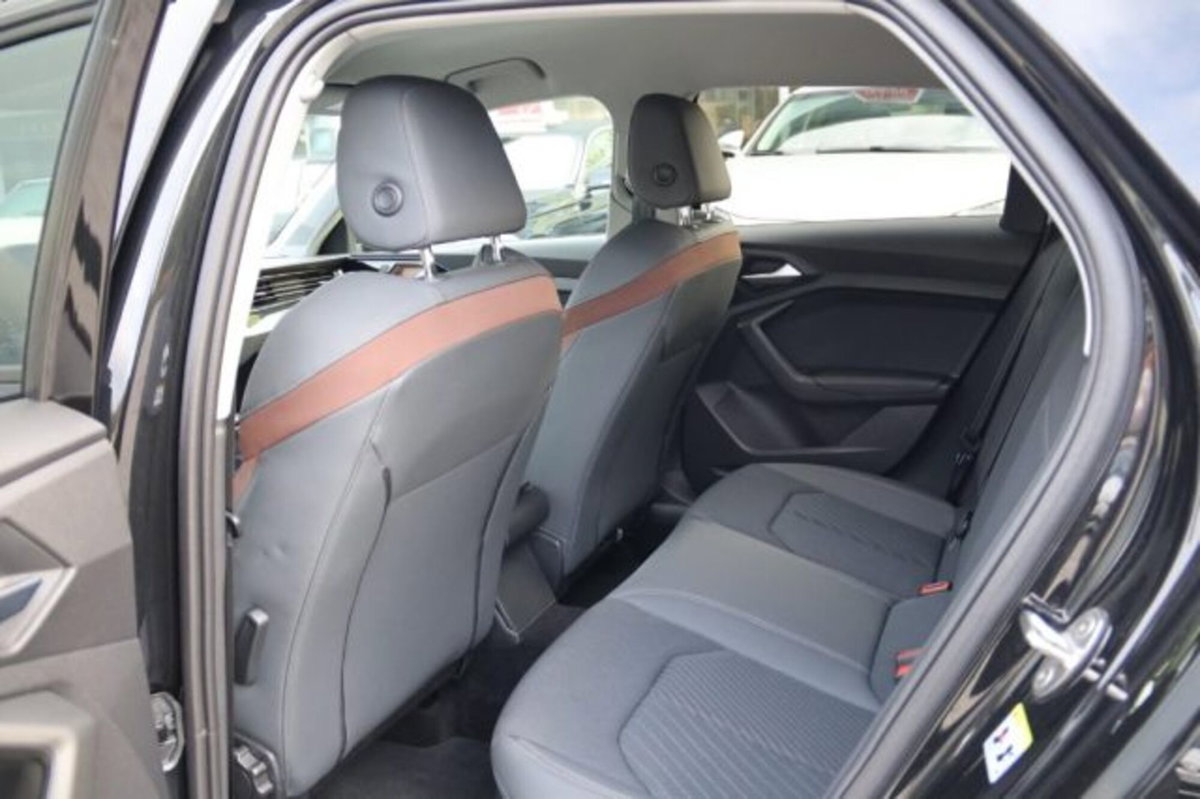 Audi A1 Sportback 30 TFSI S tronic Advanced (11)