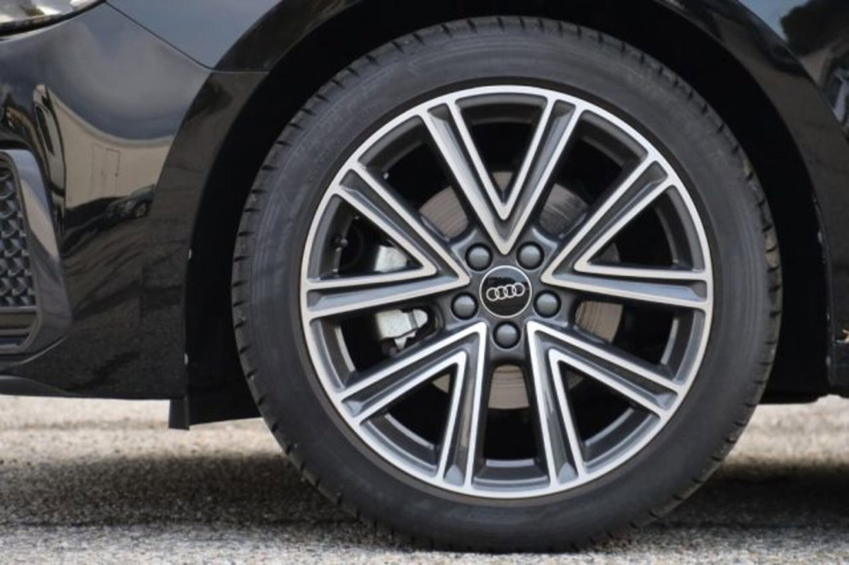 Audi A1 Sportback 30 TFSI S tronic Advanced (4)