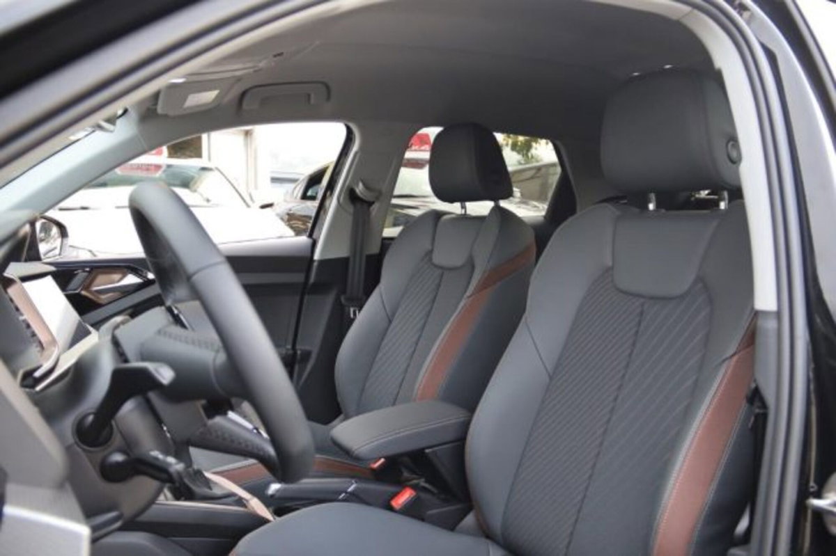 Audi A1 Sportback 30 TFSI S tronic Advanced (16)