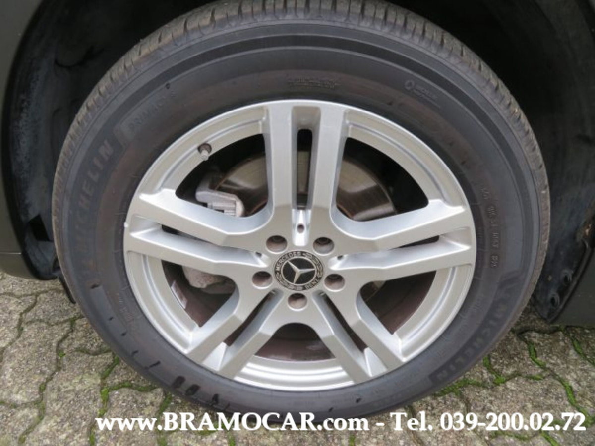 Mercedes-Benz GLB 180 d Automatic Sport (10)