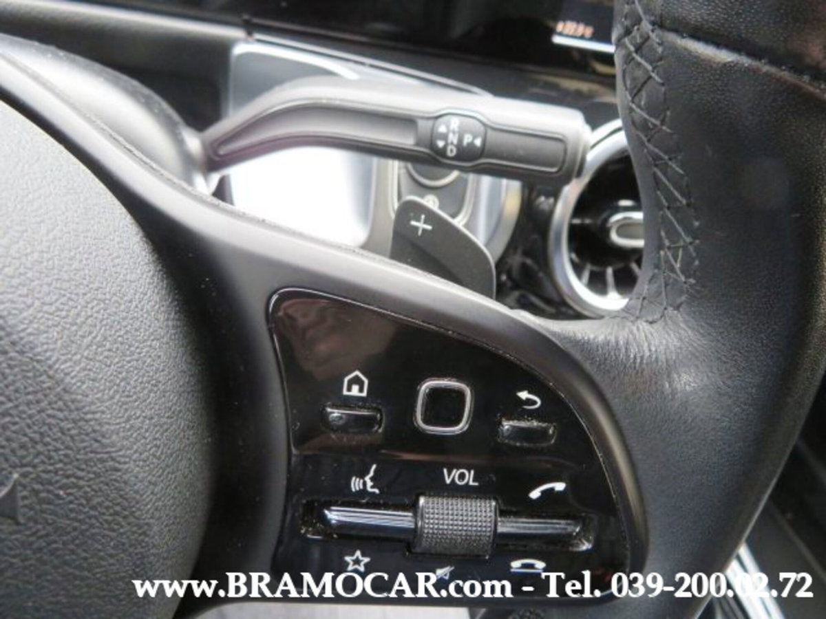 Mercedes-Benz GLB 180 d Automatic Sport (18)