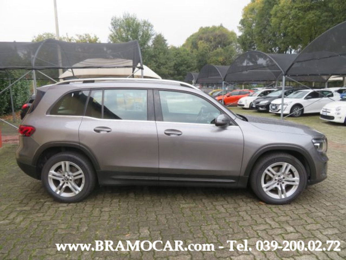 Mercedes-Benz GLB 180 d Automatic Sport (5)