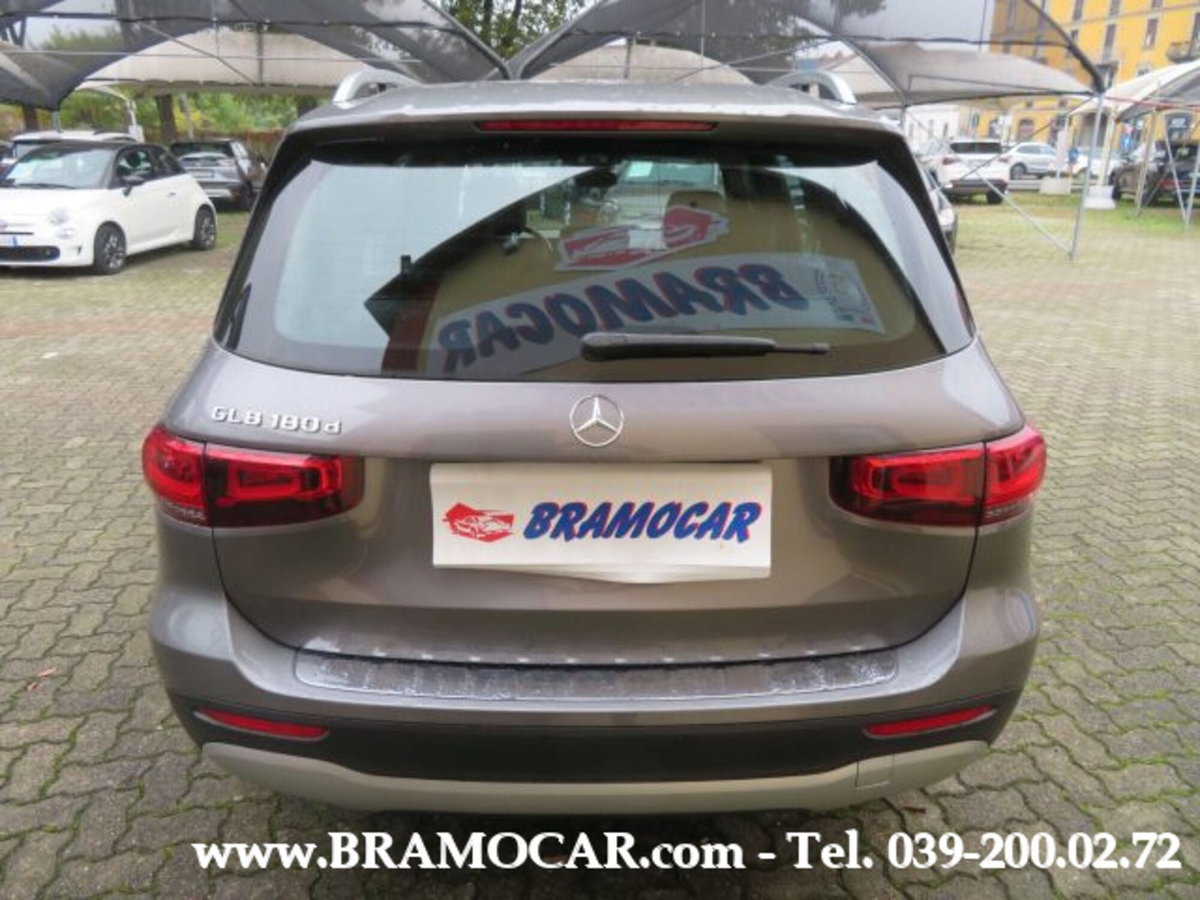 Mercedes-Benz GLB 180 d Automatic Sport (7)