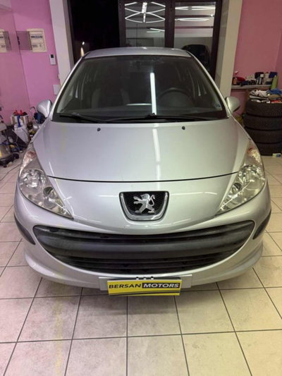 Peugeot 207 8V 75CV 5p. Energie ECO GPL (2)