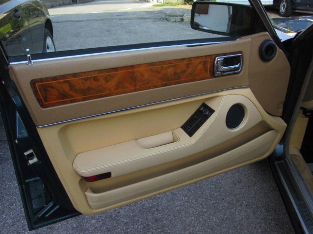 Jaguar Sovereign 3.2 cat automatic (10)