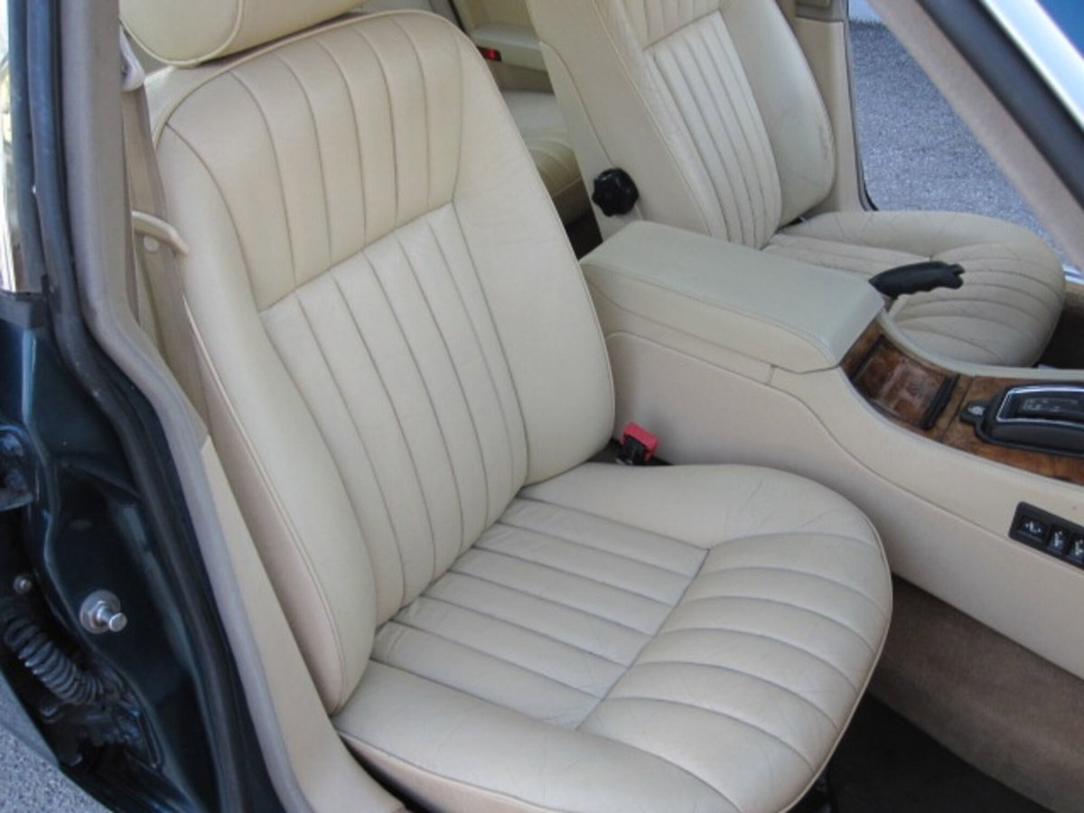 Jaguar Sovereign 3.2 cat automatic (13)