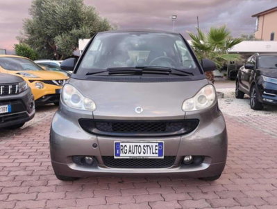 smart Fortwo 1000 52 kW MHD coupé pulse (2)