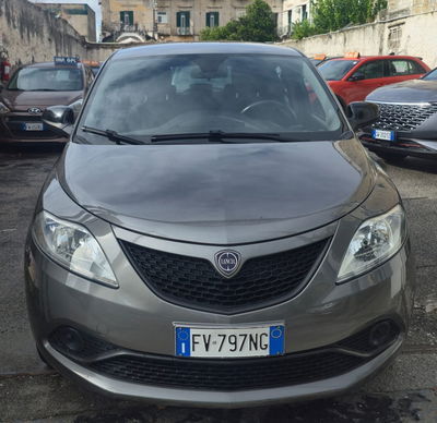 Lancia Ypsilon 1.2 69 CV 5 porte GPL Ecochic Gold usata