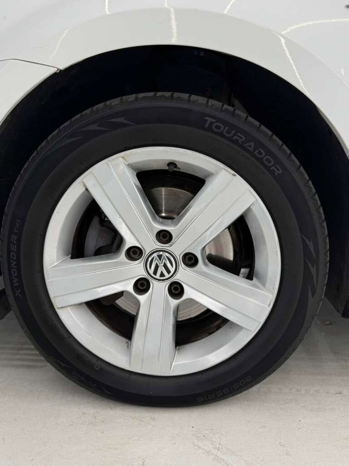 Volkswagen Golf 1.4 TGI 5p. Highline BlueMotion (7)