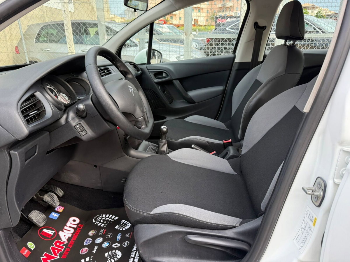 Citroen C3 1.4 HDi 70 Exclusive (10)