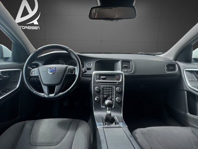 Volvo V60 D3 Geartronic Momentum (10)