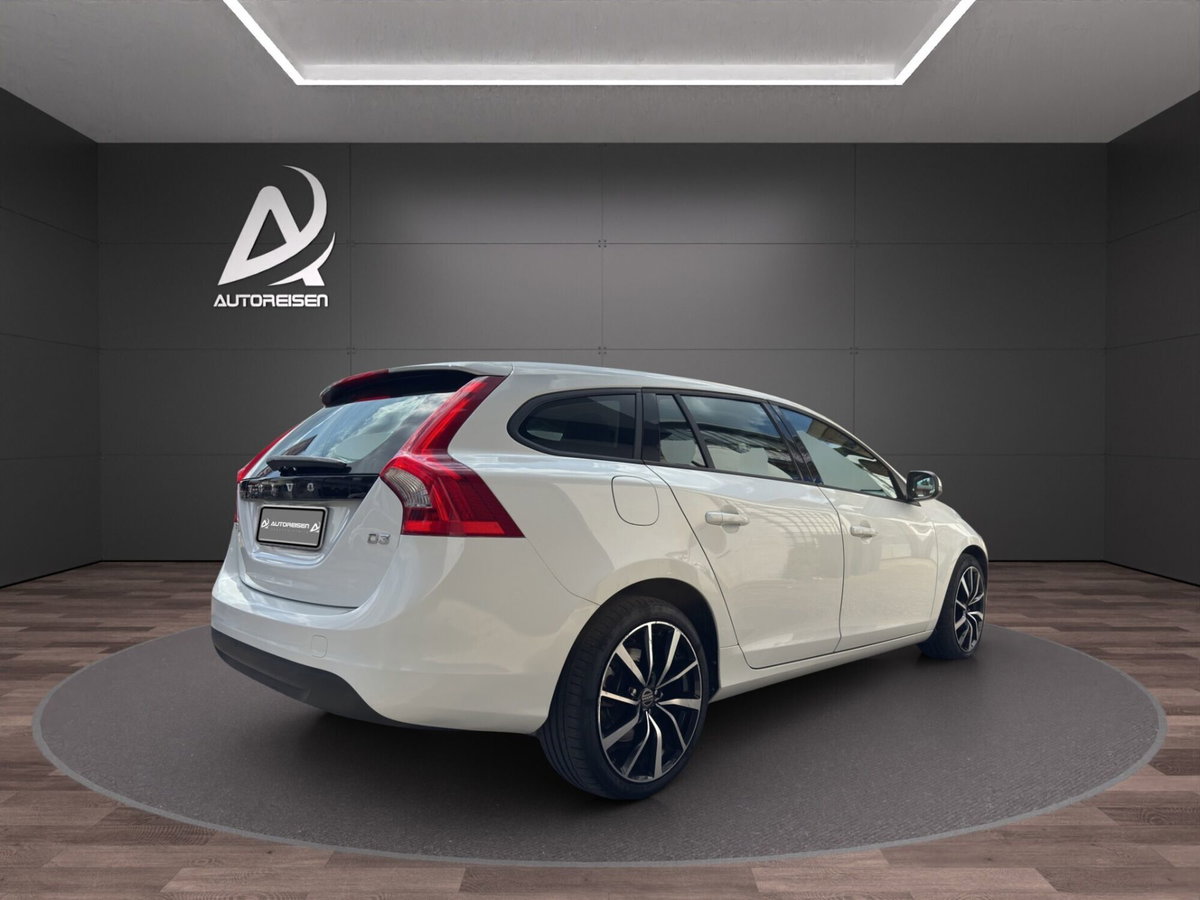 Volvo V60 D3 Geartronic Momentum (4)