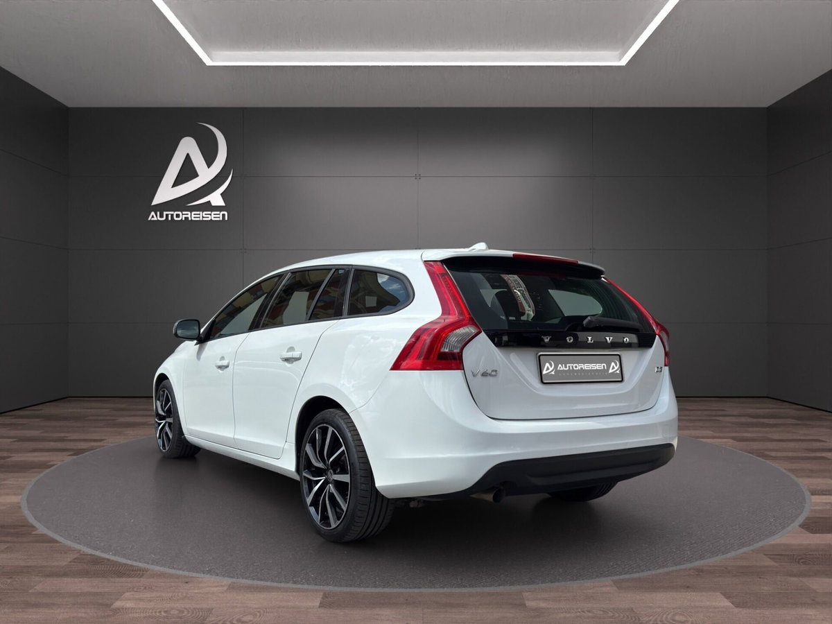 Volvo V60 D3 Geartronic Momentum (6)