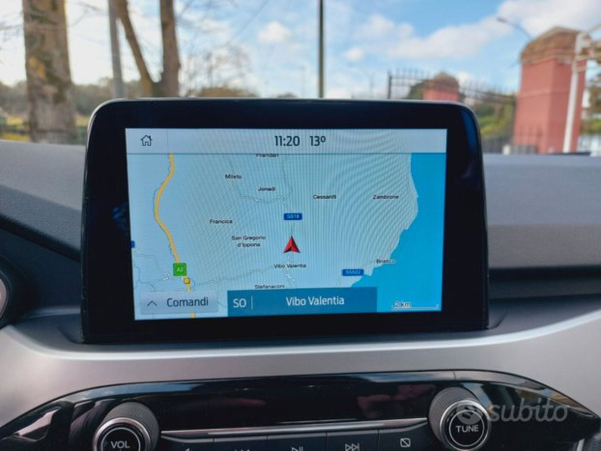 Ford Kuga 1.5 EcoBlue 120 CV 2WD Titanium (8)